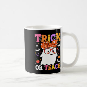Oder unterrichten Lehrer glücklich Halloween-Geist Kaffeetasse