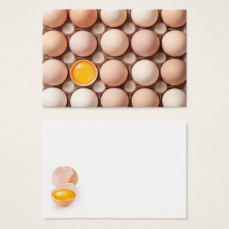 Oeufs De Poulet Sur Plateau En Carton Pour Arrière