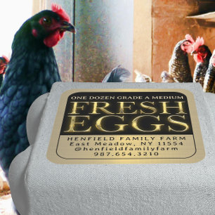 Oeufs frais Étiquette de carton biseauté or sur no