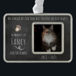 OFever in unserem Herz Chalkboard Foto Rahmen-Ornament Silber<br><div class="desc">Der gesamte Text ist einstellbar. Foto verziert. Nicht mehr an unserer Seite,  sondern für immer in unseren Herzen Erinnerung Foto-Ornament. Chalkboard Hintergrund Design.</div>