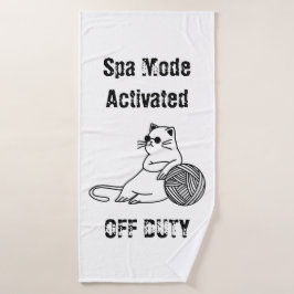 Off Duty Lazy Cat. Funny Spa Mode Activated Badehandtuch