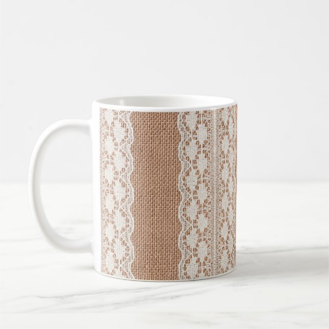 Off-White Lace auf Brown Burlap Texture Kaffeetasse (Links)