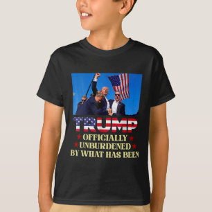 Offiziell unbelastet durch das, was Trump Victo wa T-Shirt