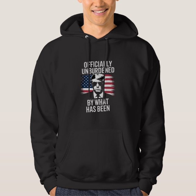 Offiziell unbelastet durch das, was Trump war Hoodie (Vorderseite)