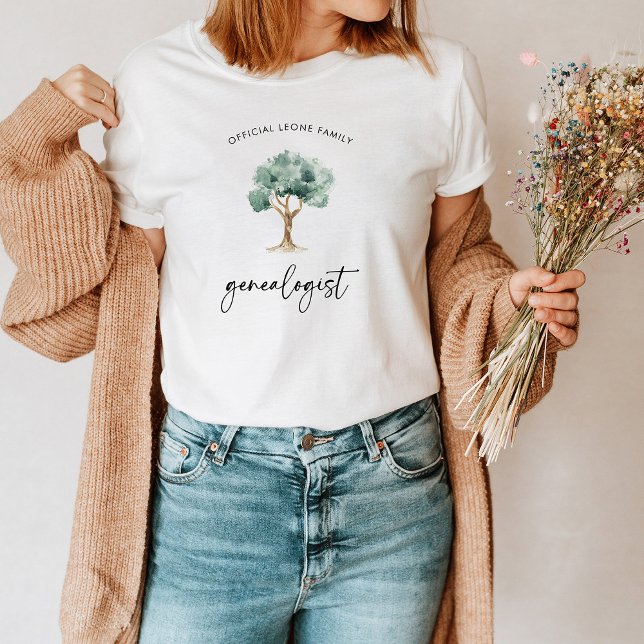 Offizieller Familiengenealoge mit Baum | Stilvoll T-Shirt (A stylish shirt for the genealogist in your family)