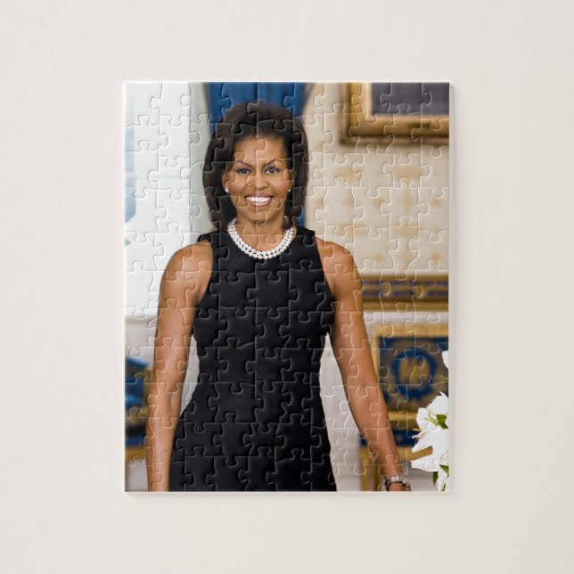 Offizielles Portrait von First Lady Michelle Obama (Vertikal)