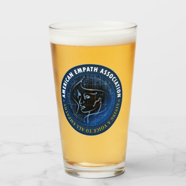 Offizielles trinkendes Glas AEA (Vorne (Gefüllt))