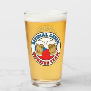 Offizielles tschechisches trinkendes Team Glas