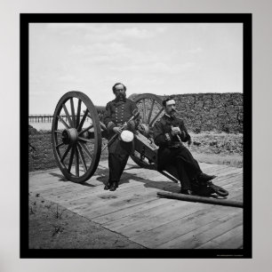 Offiziere auf einer Cannon in Charleston, SC 1865 Poster