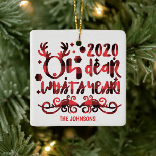 Oh Deer What a Year 2020 Red Buffalo Karierter Nam Keramikornament