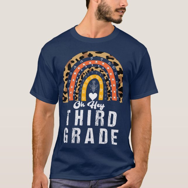 Oh, der Regenbogen der dritten Klasse ist am 1. Ta T-Shirt (Vorderseite)