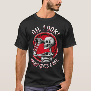 Oh, schau, niemand gibt ein lustiges Halloween-Kos T-Shirt