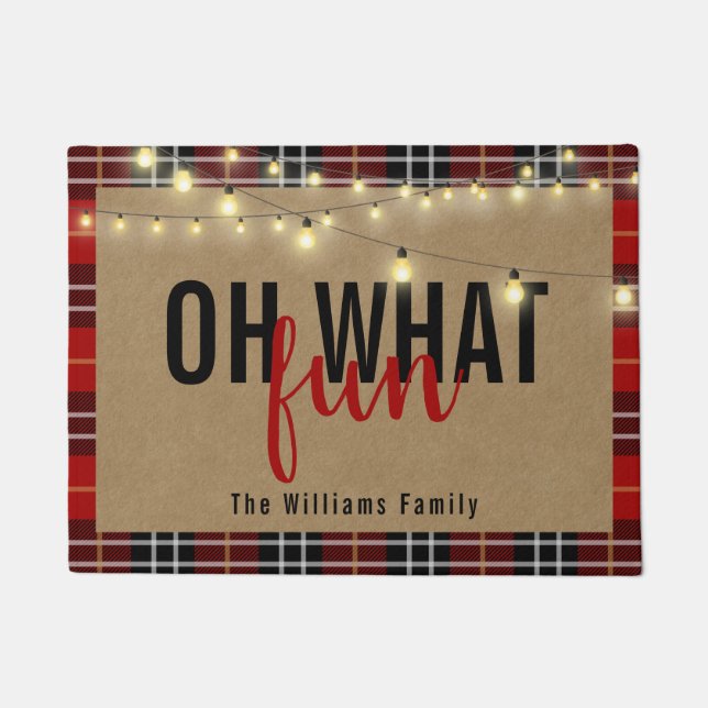OH WAS FUN Typografie rot und schwarz Karierte Ang Fußmatte (Vorderseite)