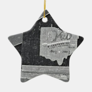 Ohio-Scheune im Winter Keramik Ornament