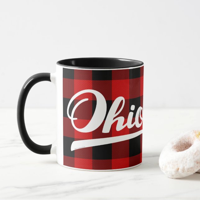 Ohio-Skript-rote Büffel-Karo-Muster-Andenken Tasse (Mit Donut)