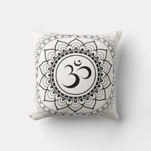 Ohm Mandala Om Mandala White & Black Kissen