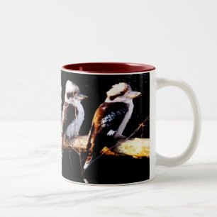 Oiseau de Kookaburra recueillant la tasse