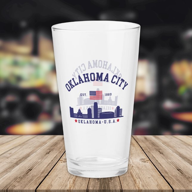 Oklahoma City Skyline Beer Glass with U.S. Flag  Glas (Von Creator hochgeladen)