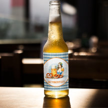 Oktoberfest Party mit Bier und Salzbrezeln ai
