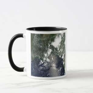 Öl breitet sich nordöstlich aus tasse