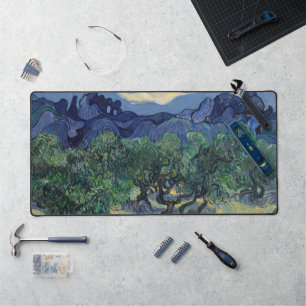 Ölbäume mit Alpilles von Vincent van Gogh Schreibtischunterlage