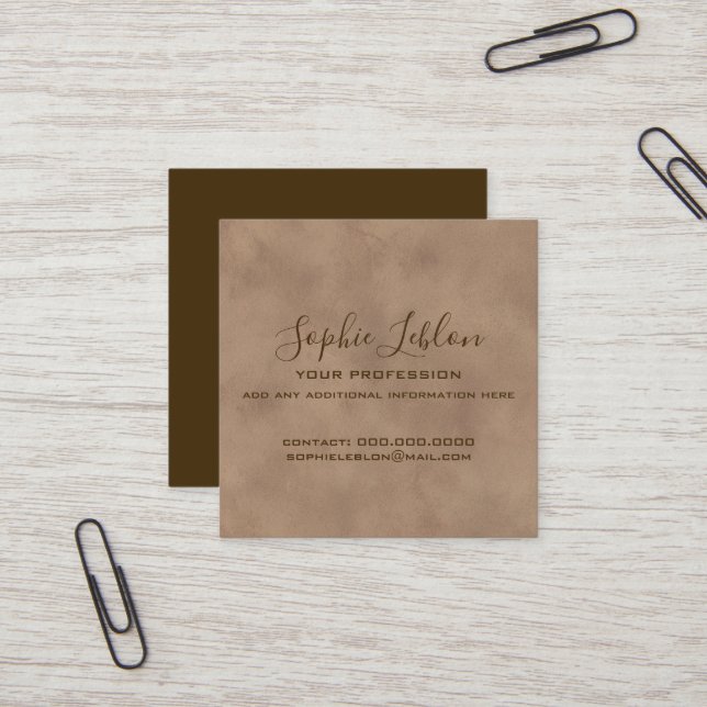 Old Brown Elegant Card with Script Name Quadratische Visitenkarte (Vorderseite/Rückseite Beispiel)