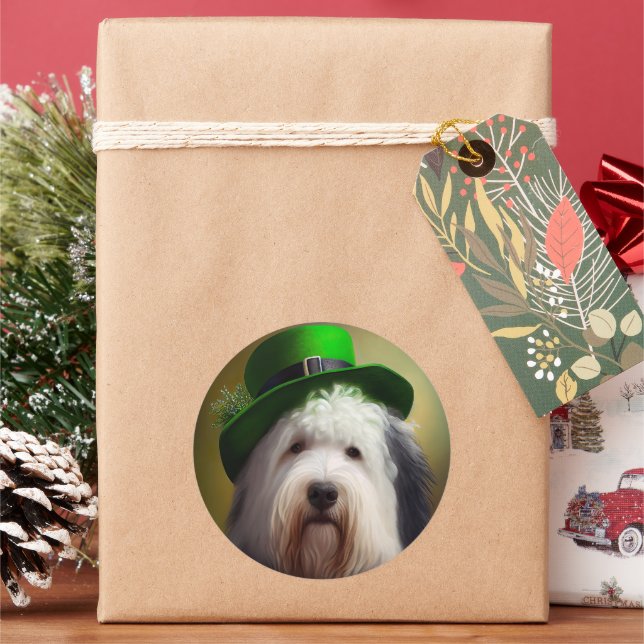 Old English Sheepdog in St. Patrick's Day Dress Runder Aufkleber (Feiertag)
