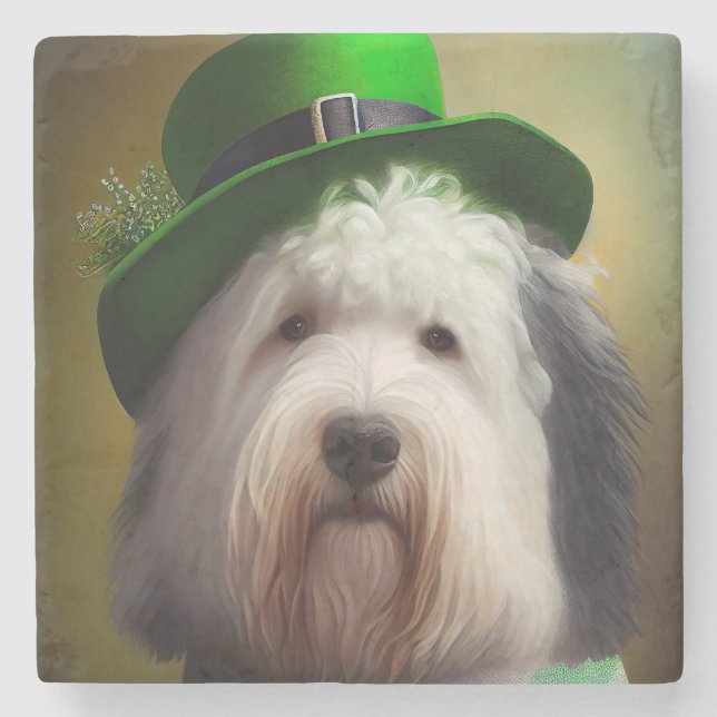 Old English Sheepdog in St. Patrick's Day Dress Steinuntersetzer (Vorderseite)