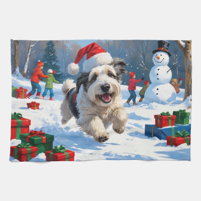 Old English Sheepdog läuft in Snow Weihnachtshut Geschirrtuch (Horizontal)