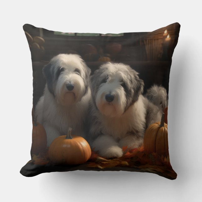 Old English Sheepdog Welpe Autumn Delight Pumpkin Kissen (Vorderseite)
