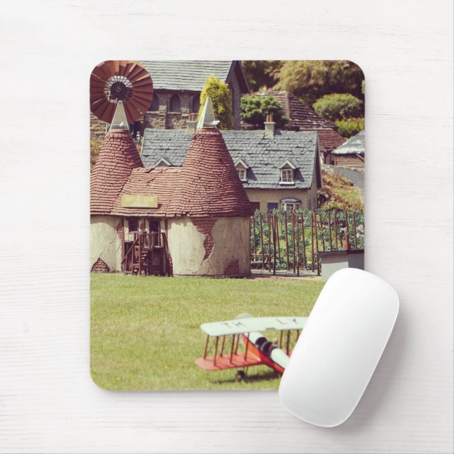 Old French Model Village Mousepad (Mit Mouse)