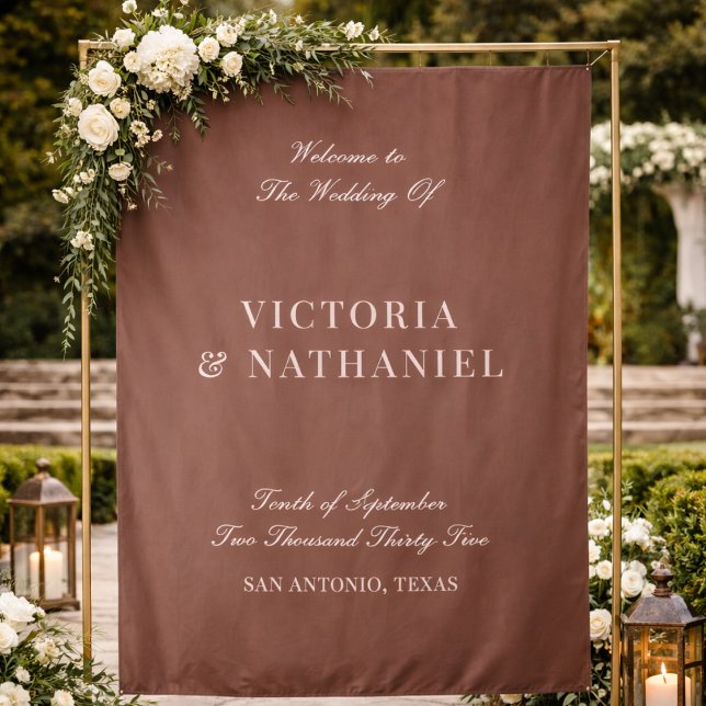 Old Money Mocha Brown Fabric Wedding Welcome Sign Wandteppich (Von Creator hochgeladen)