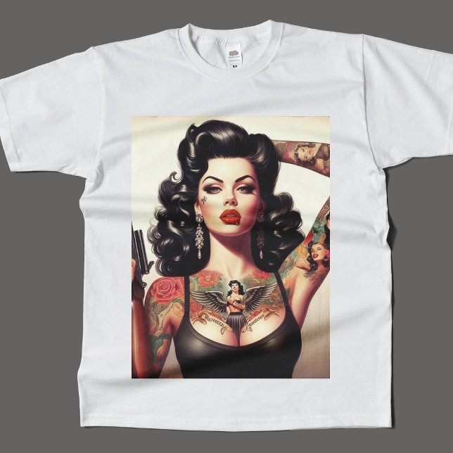 Old School Tattoo Girl T-Shirt (Von Creator hochgeladen)