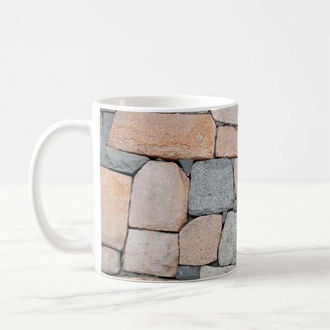 Old stone wall of ancient castle. abstract,ancient kaffeetasse (Links)