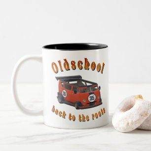Oldschool Speed - ​ zurück an die Wurzeln! Zweifarbige Tasse