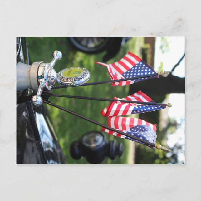 Oldtimer und US-Flagge Postkarte (Vorderseite)