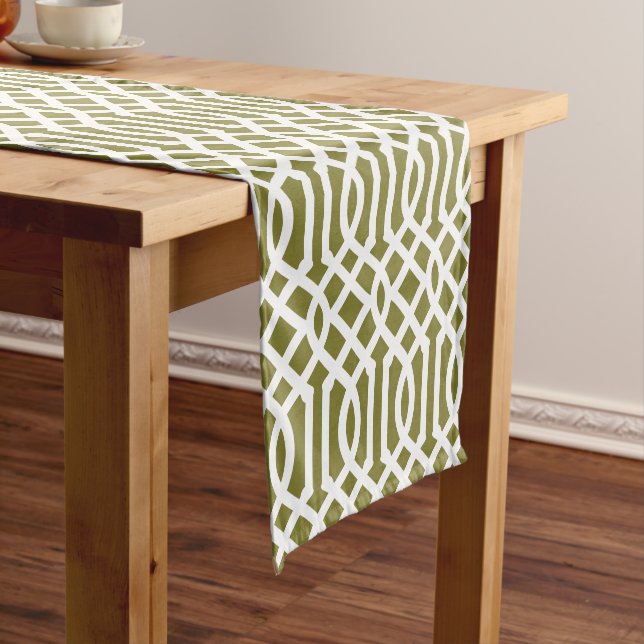 Olive Green Trellis Kurzer Tischläufer (Beispiel)