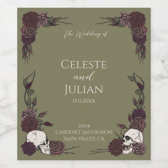 Olivgrüne Totenköpfe und Rosen Gothic-Hochzeit Weinetikett (Einzelnes Label)