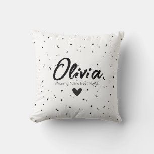 OLIVIA Name Bedeutung Mädchen Kinder Schwarz-weiß Kissen