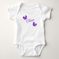 Olivia, Name, Mit lila Stiefmütterchen, Baby-Body