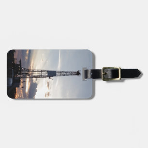 Ölplattform-Sonnenuntergang Gepäckanhänger