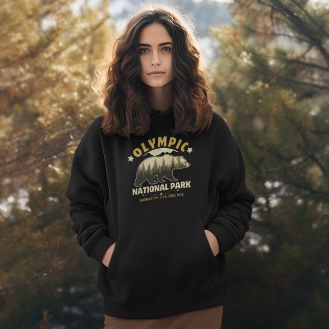 Olympic National Park’s Rustic Forest Scene Hoodie (Von Creator hochgeladen)