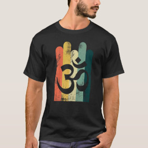 OM-Chanting-Mantra-Sing-Call-Yoga-Hindus-Premium T-Shirt