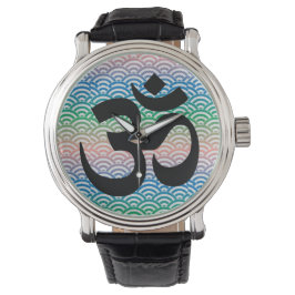 Om in einem Meer von bunten Wellen Armbanduhr