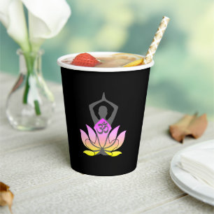 OM Namaste Spirituelle Lotus Blume Yoga Pose Pappbecher