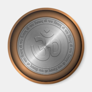 Om Sign Embossed auf Metallic Coin Magnet