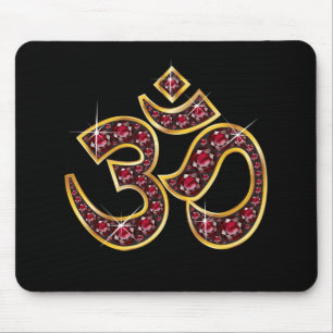 Om Symbol mit "Ruby Stones" Mousepad