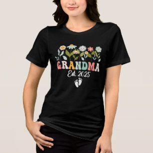 Oma 2025 Erstmals Nana Blumen Neue Oma Tri-Blend Shirt