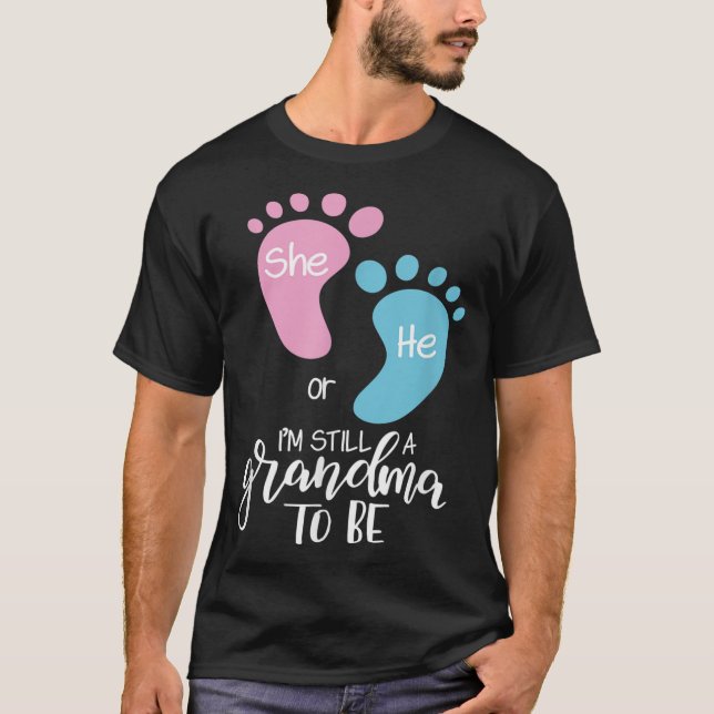 Oma Baby Gender zeigen, dass er oder sie Oma hat T-Shirt (Vorderseite)