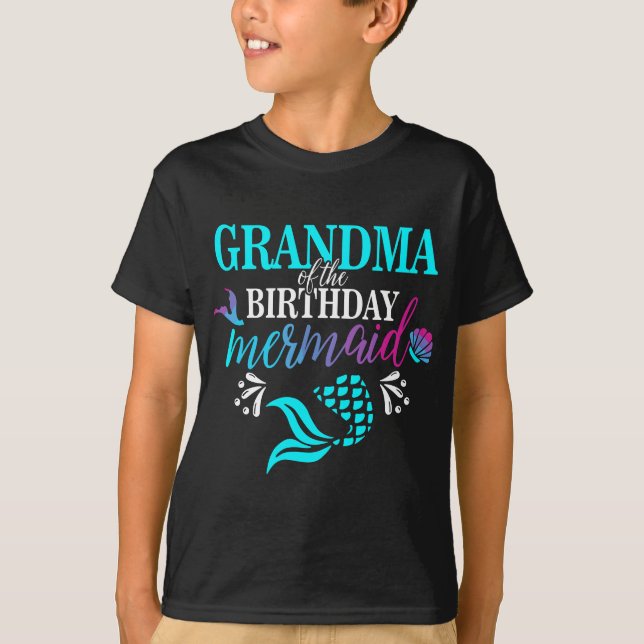 Oma der Geburtstagsmädchenfamilie T-Shirt (Vorderseite)